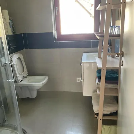 Meggyes * Balatonalmádi