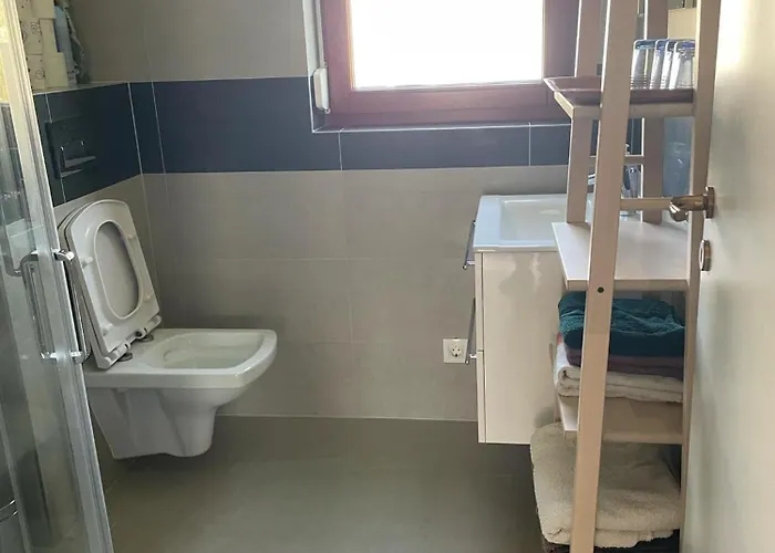 Meggyes * Balatonalmádi